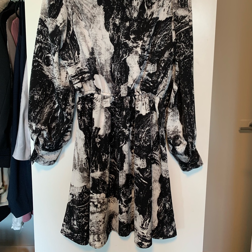 Marbled mini dress - Picture 2 of 2